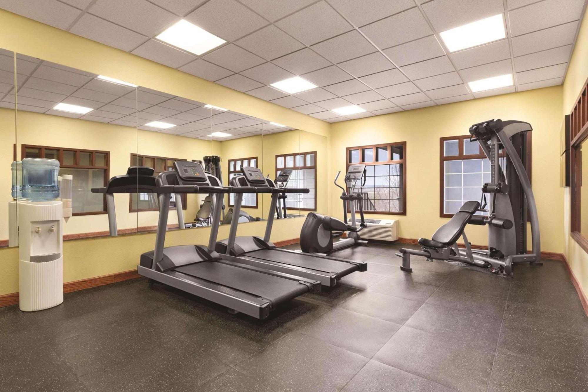 Country Inn & Suites By Radisson, Billings, Mt Экстерьер фото