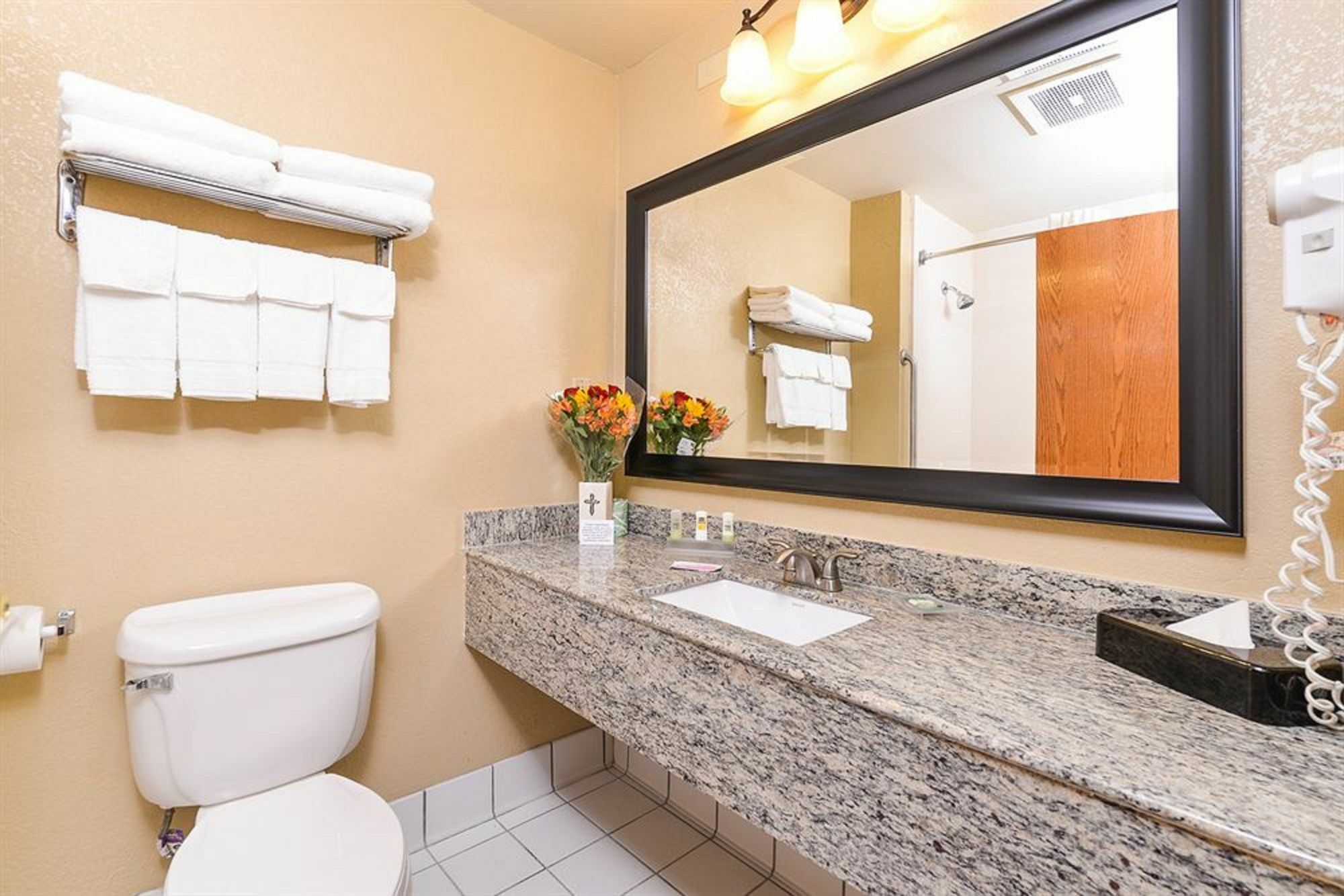 Country Inn & Suites By Radisson, Billings, Mt Экстерьер фото